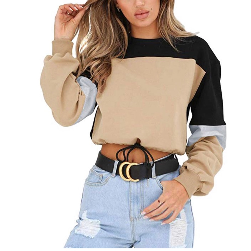 Brandy Melville Women’s Cropped Sweatshirt